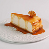 Фотография чизкейк с  карамельным топпингом Севастополь

